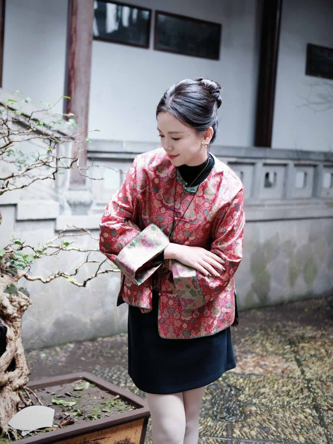Shujin Silk Coat